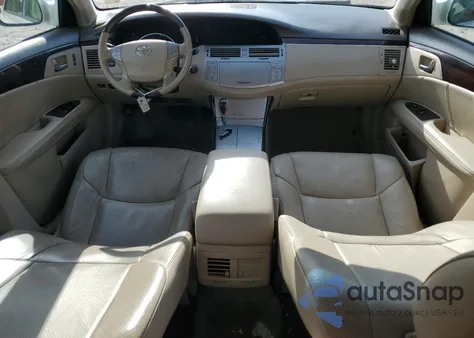 2009 - Toyt - Avalon Xl - White из США, поврежденный, VIN 4T1BK36B09U340764